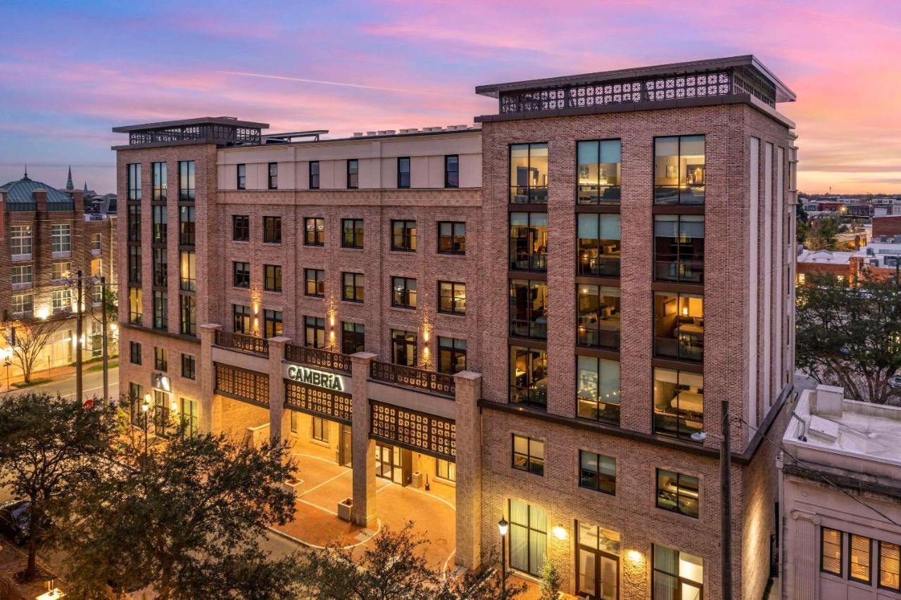 Cambria Hotel Savannah Downtown Historic District Exterior photo